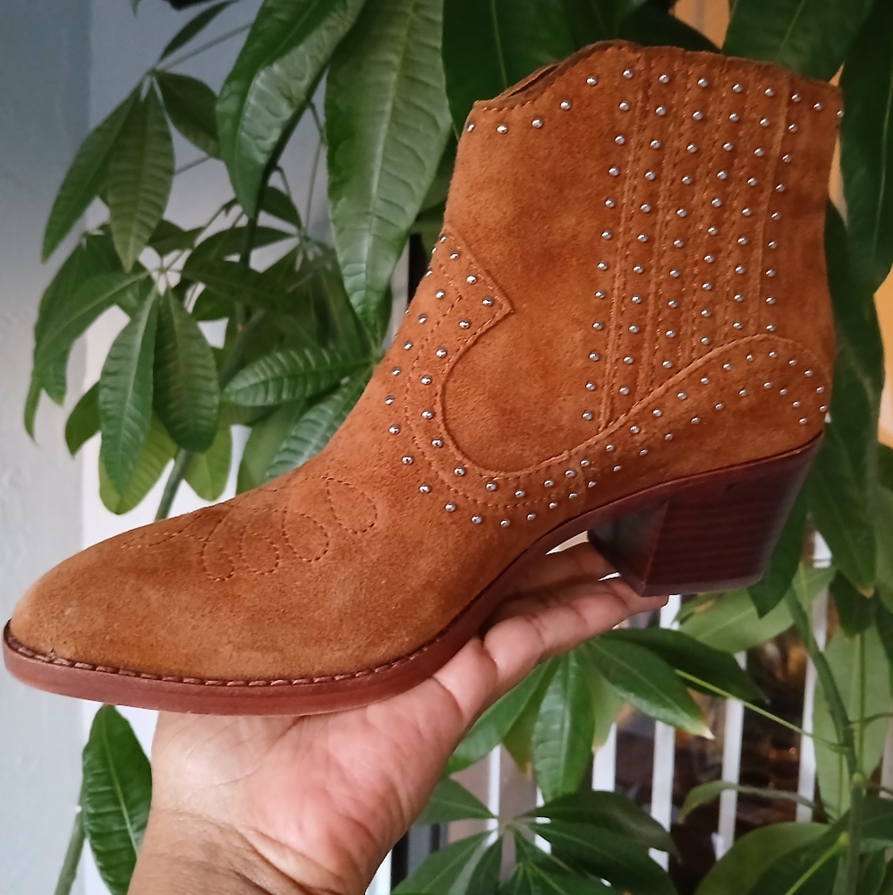 "Dolce Vita" Brown suede silver studded booties Size 8.